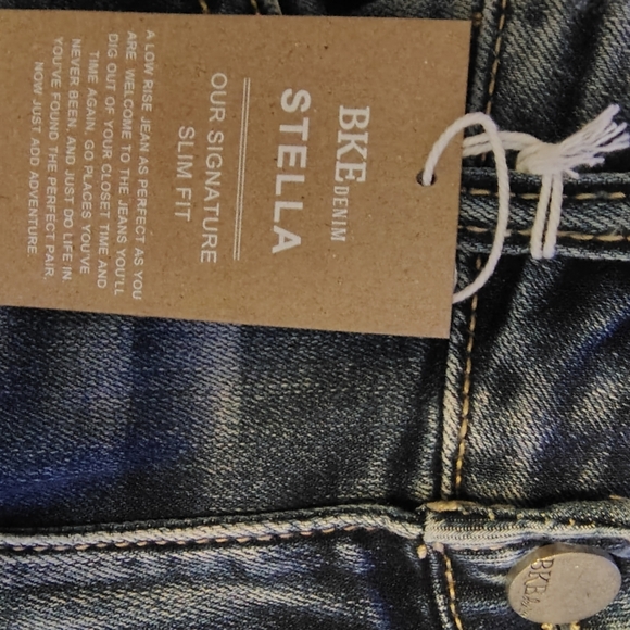 BKE STELLA, Bootcut, Low  Rise, Slim Fit Denim Jean's. - Picture 12 of 13